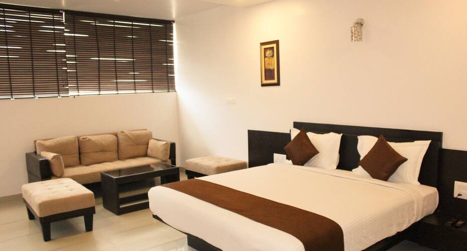 Aavass Inn Paradise, Mysore 5